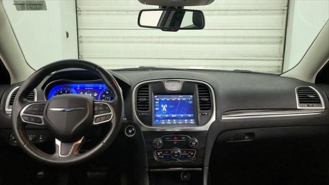 2019 Chrysler 300 Touring