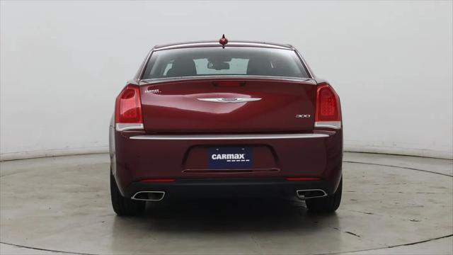 2019 Chrysler 300 Touring