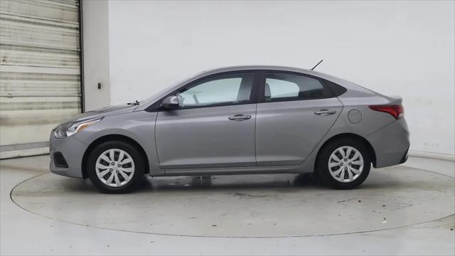2022 Hyundai Accent SE