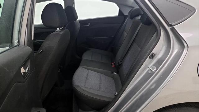 2022 Hyundai Accent SE