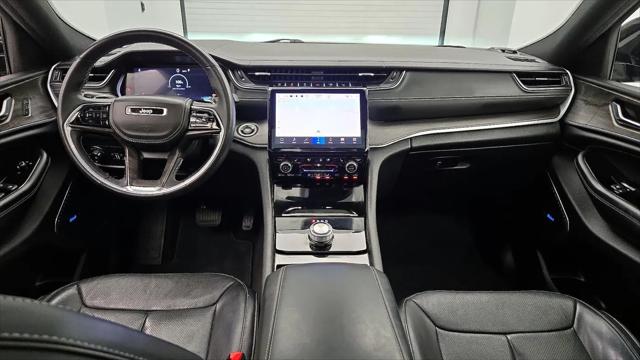 2022 Jeep Grand Cherokee L Overland 4x2