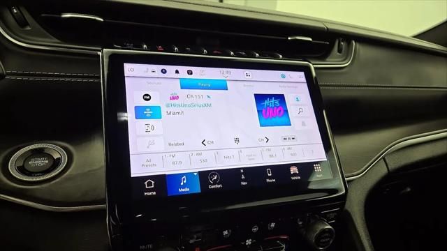 2022 Jeep Grand Cherokee L Overland 4x2