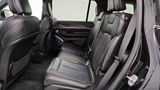 2022 Jeep Grand Cherokee L Overland 4x2