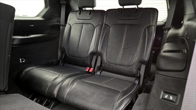 2022 Jeep Grand Cherokee L Overland 4x2