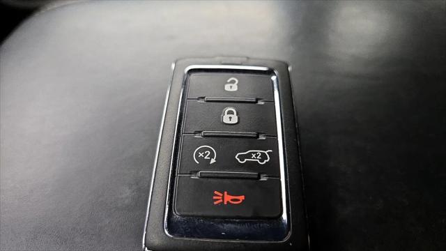 2022 Jeep Grand Cherokee L Overland 4x2