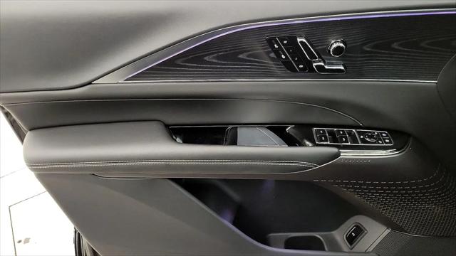 2025 Cadillac iQ Luxury 1 RWD