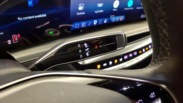 2025 Cadillac iQ Sport 1 RWD