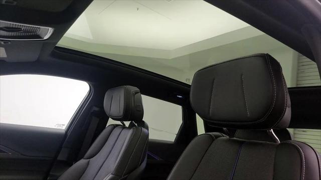 2025 Cadillac iQ Sport 1 RWD