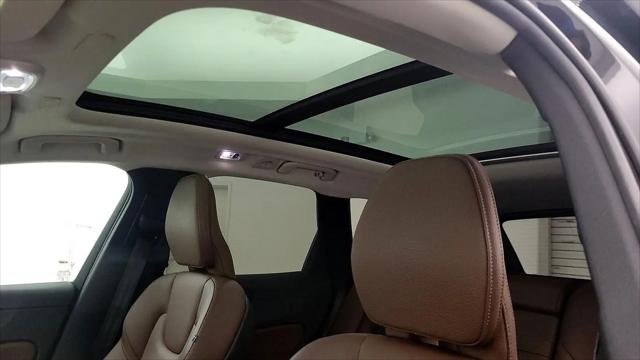 2019 Volvo XC60 T6 Momentum