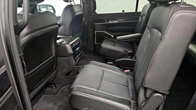 2023 Jeep Wagoneer Series III 4x2