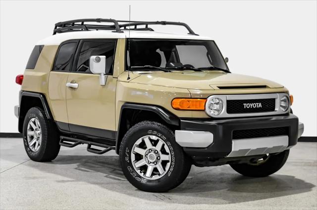 2014 Toyota FJ Cruiser Base