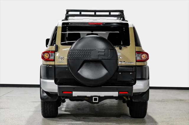 2014 Toyota FJ Cruiser Base