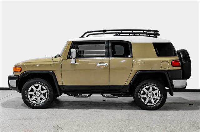 2014 Toyota FJ Cruiser Base