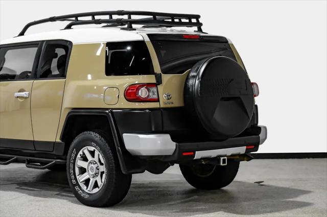 2014 Toyota FJ Cruiser Base
