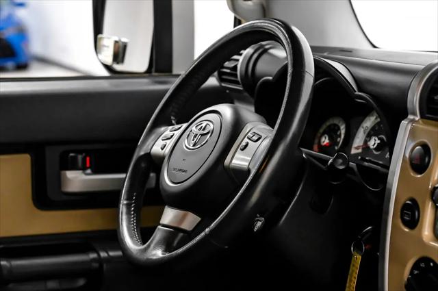 2014 Toyota FJ Cruiser Base