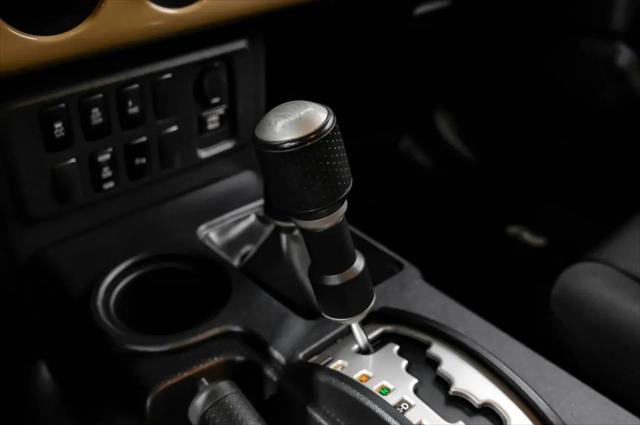 2014 Toyota FJ Cruiser Base