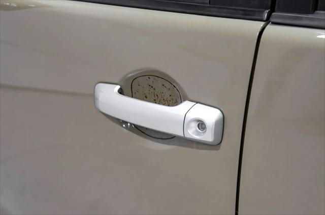 2014 Toyota FJ Cruiser Base