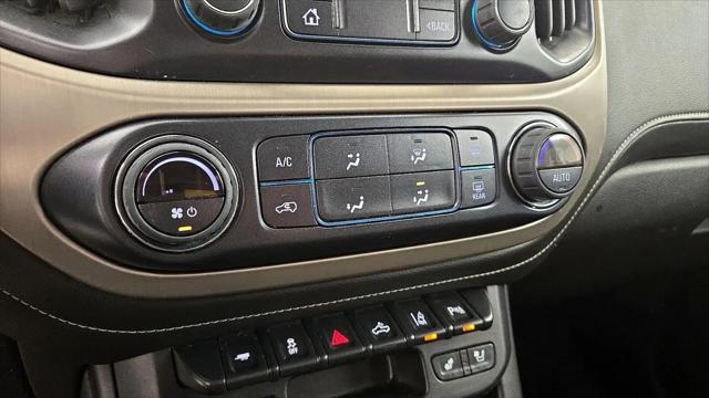2022 GMC Canyon 2WD Crew Cab Short Box Denali
