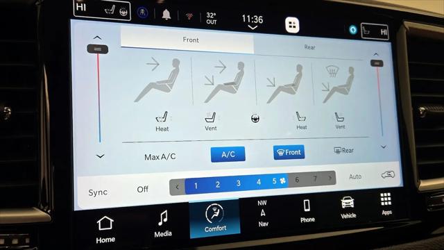 2023 Chrysler Pacifica Hybrid Pinnacle