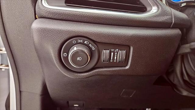 2023 Chrysler Pacifica Hybrid Pinnacle