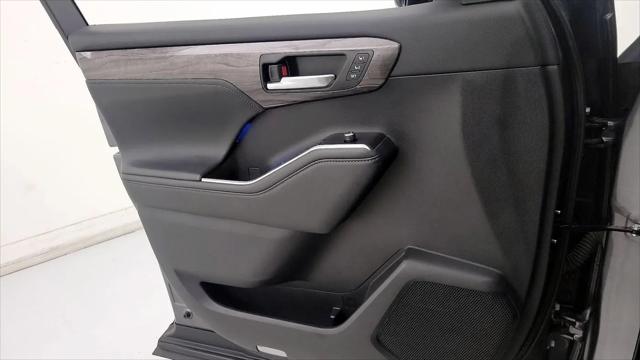 2022 Toyota Highlander Limited