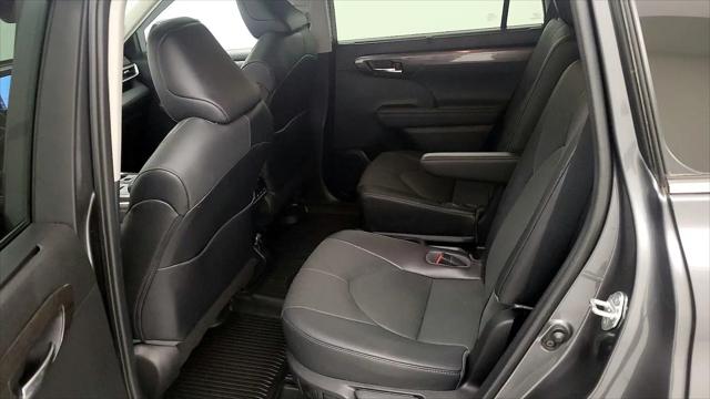 2022 Toyota Highlander Limited