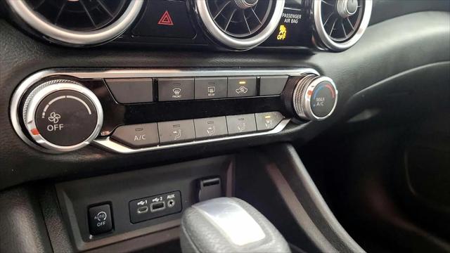 2024 Nissan Sentra SV Xtronic CVT