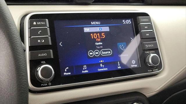 2021 Nissan Versa SV Xtronic CVT