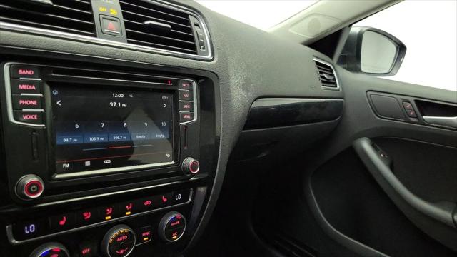2017 Volkswagen Jetta 1.8T SEL