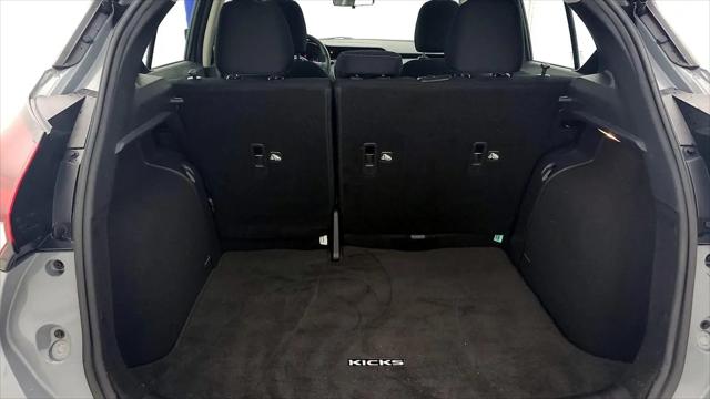 2023 Nissan Kicks SV Xtronic CVT