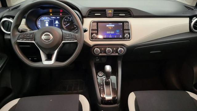 2021 Nissan Versa SV Xtronic CVT