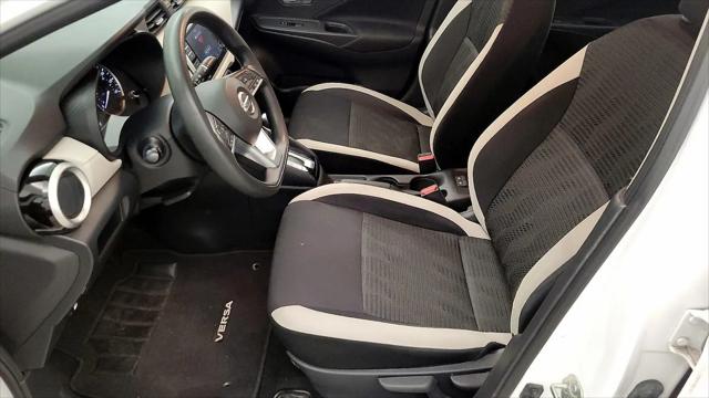 2021 Nissan Versa SV Xtronic CVT