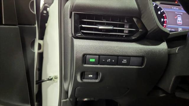 2023 Nissan Sentra SR Xtronic CVT