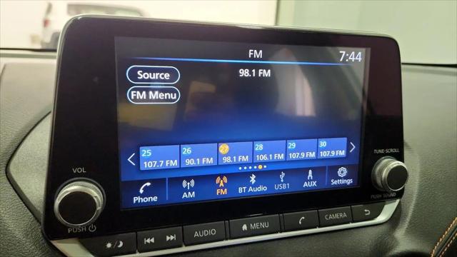 2023 Nissan Sentra SR Xtronic CVT