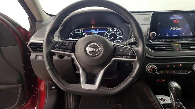 2023 Nissan Altima SR FWD