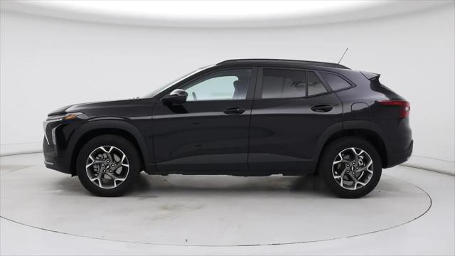 2025 Chevrolet Trax FWD LT