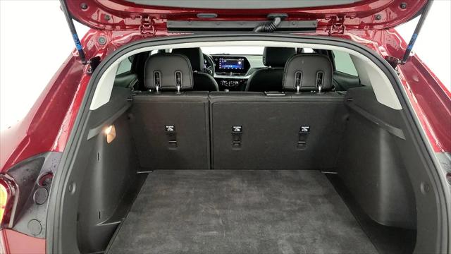 2025 Chevrolet Trax FWD LT