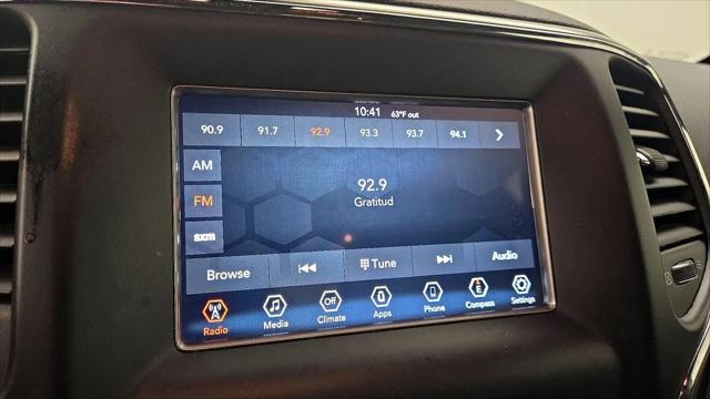 2020 Jeep Grand Cherokee Laredo E 4x4