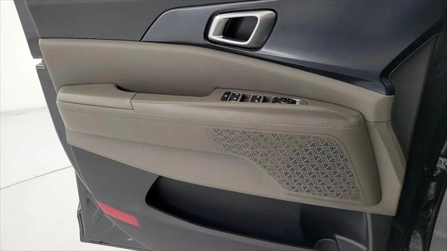 2025 Kia Carnival MPV LXS