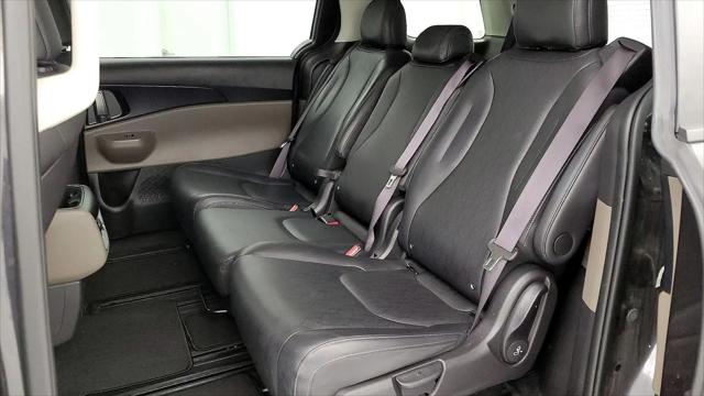 2025 Kia Carnival MPV LXS