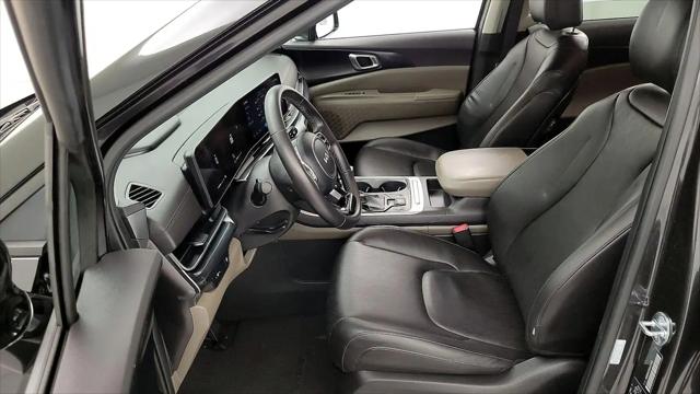 2025 Kia Carnival MPV LXS