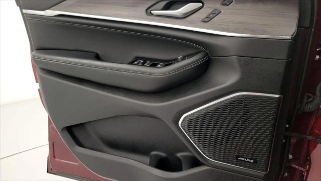 2024 Jeep Grand Cherokee Overland 4x4