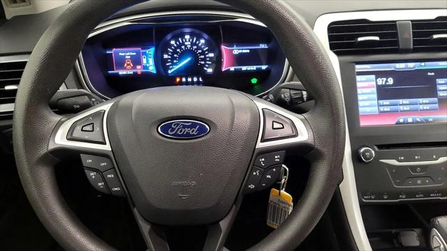 2015 Ford Fusion Hybrid SE