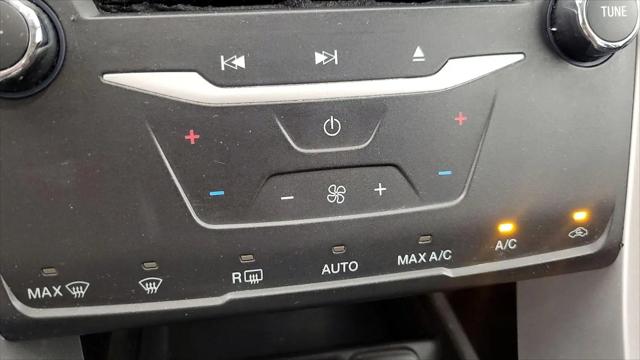 2015 Ford Fusion Hybrid SE