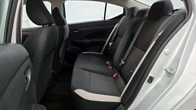 2021 Nissan Versa SV Xtronic CVT