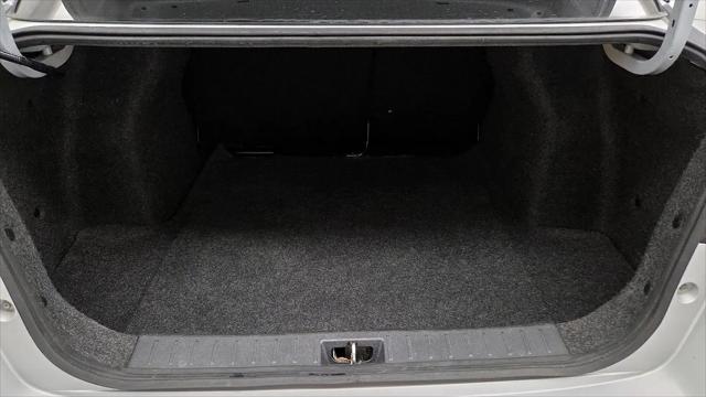 2021 Nissan Versa SV Xtronic CVT