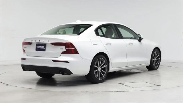 2021 Volvo S60 T5 Momentum