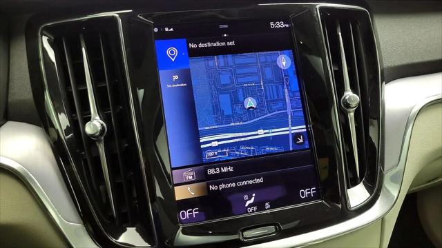 2021 Volvo S60 T5 Momentum