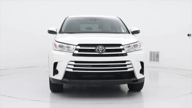 2019 Toyota Highlander LE