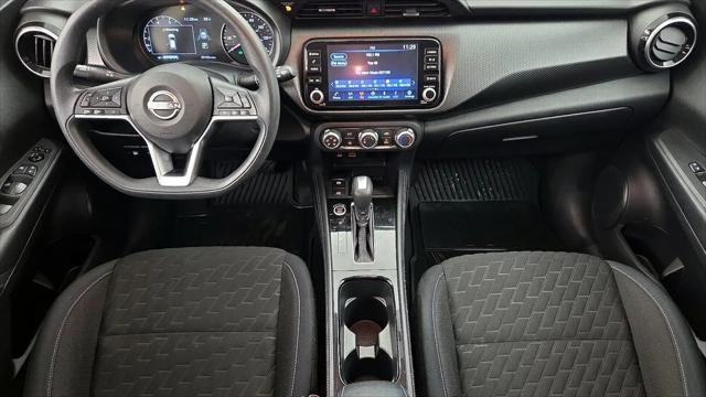 2023 Nissan Kicks SV Xtronic CVT